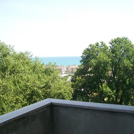 Guest house Peppe 3*